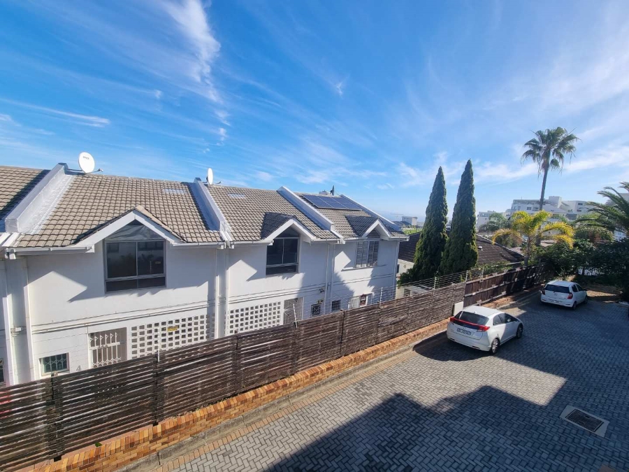 To Let 0 Bedroom Property for Rent in Sea Point Western Cape